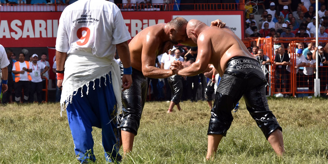 Edirne Belediye Başkanı Filiz Gencan Akın, 5-7 Temmuz tarihleri arasında yapılacak 663'üncü Tarihi Kırkpınar Yağlı Güreşleri'nde tasarruf tedbirlerinin uygulanacağını söyledi.