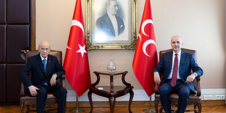 Kurtulmuş'tan Devlet Bahçeli'ye Anayasa ziyareti