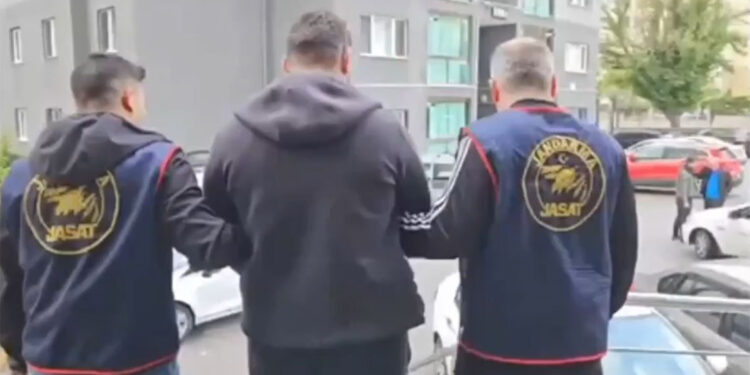 Mahzen-47 operasyonlarında 52 şüpheli yakalandı