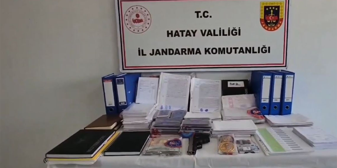 Hatay merkezli 7 ilde jandarma tarafından düzenlenen Mahzen-47 operasyonlarında 52 şüpheli yakalandı.