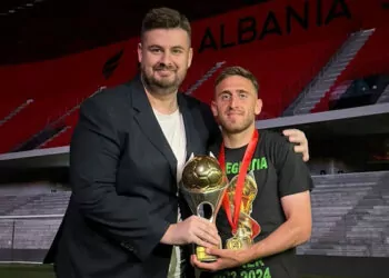 Arnavutluk kupası'nın sahibi melih i̇brahimoğlu oldu