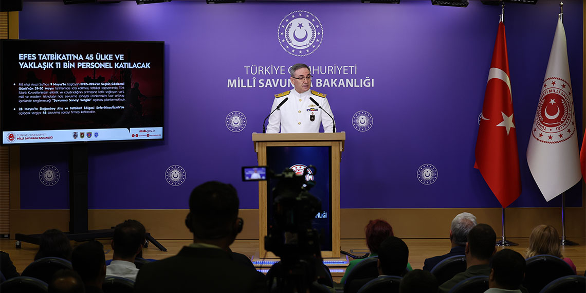 Milli Savunma Bakanlığı (MSB) Basın ve Halkla İlişkiler Müşaviri Tuğamiral Zeki Aktürk, 48'i son bir haftada olmak üzere 1 Ocak'tan bugüne kadar 1048 teröristin etkisiz hale getirildiğini açıkladı.