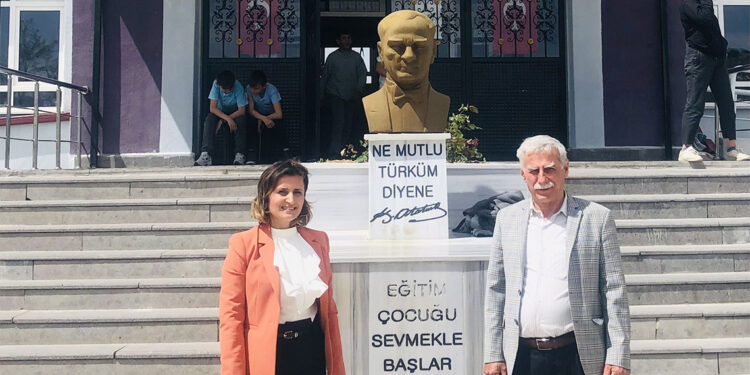 Güzel memleketim Sivas-Koyulhisar'da imza günü etkinliğimiz 