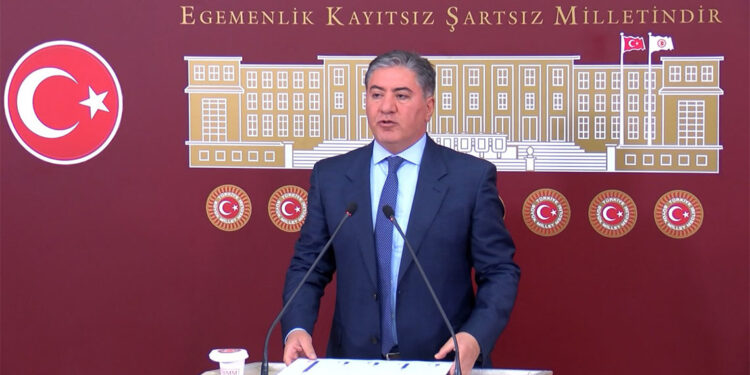 Tüm Türkiye Sinan Ateş cinayetinin siyasi olduğunu biliyor