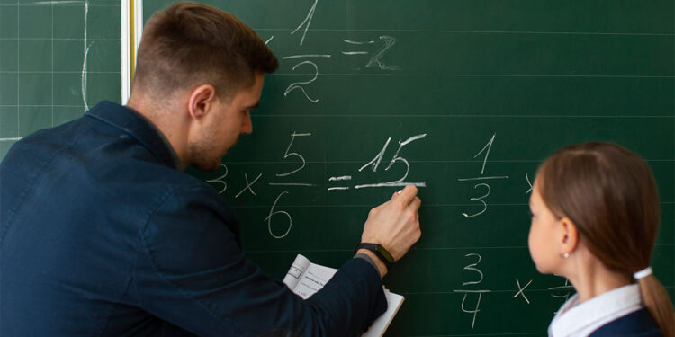 Yüz binlerce öğretmen adayına hayal kırıklığı yaşatıldı