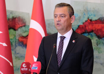 Aşılmış krizleri yeniden konuşmak anlamlı değil