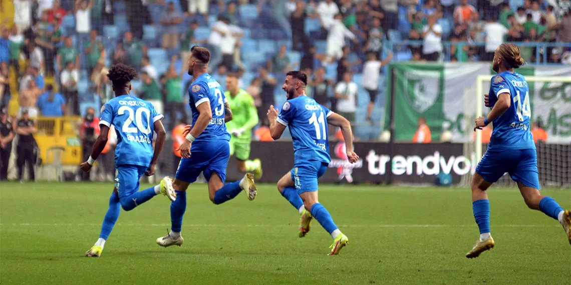 1’inci lig play-off final maçında sakaryaspor’u 3-1 mağlup eden bodrum fk adını süper lig'e yazdırdı.