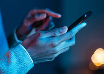 Apple ve Google'dan 'istenmeyen takip' çalışması