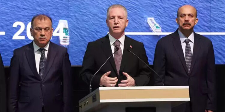 Vali Gül'den okul müdürünün öldürülmesiyle ilgili açıklama