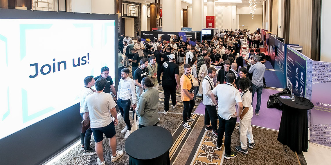 Dünyanın dört bir yanından blokzinciri ve Web3 ekosisteminin paydaşlarını İstanbul'da buluşturan ‘İstanbul Blockchain Week 2024’, bu yıl yenilenen programıyla 13-14 Ağustos tarihlerinde gerçekleştirilecek.