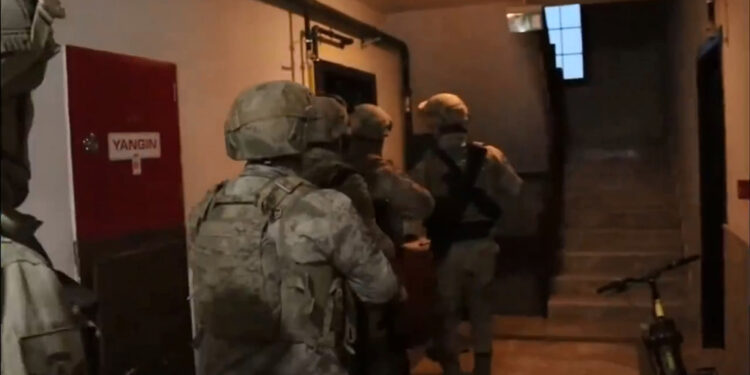 15 ilde 'Sibergöz-43' operasyonu: 54 gözaltı