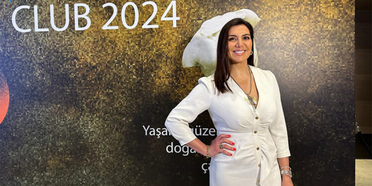 Estetik yaptıran hastaların beklentilerinin gerçekçi olması lazım