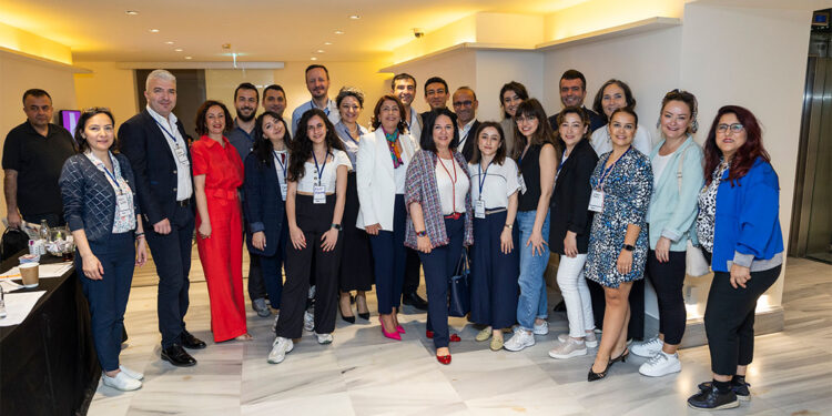 EşitBiz projesi 2 bine yakın öğretmene ulaştı