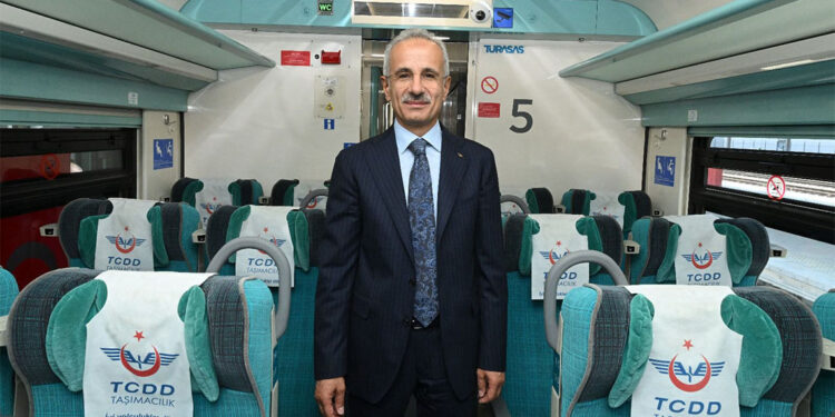 Kurban Bayramı'nda YHT'lere ek sefer