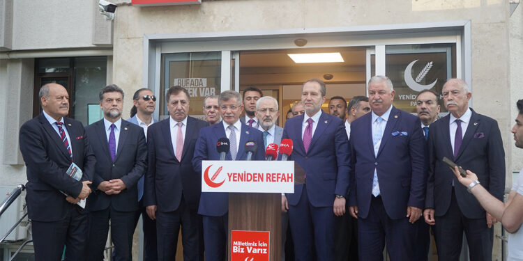 Hakkari'de kayyım atanması son derece yanlış