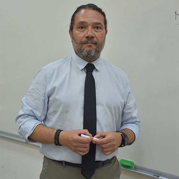 İzmir Ekonomi Üniversitesi (İEÜ) Öğretim Görevlisi, İnşaat Mühendisi Şeref Alpago, "Kolon kesen insan kesen statüsünde olmalı. Birini öldürdüğünüz zaman alacağınız cezayla kolon kestiğinizde alacağınız ceza aynı olursa hiçbir sorun kalmaz" dedi.