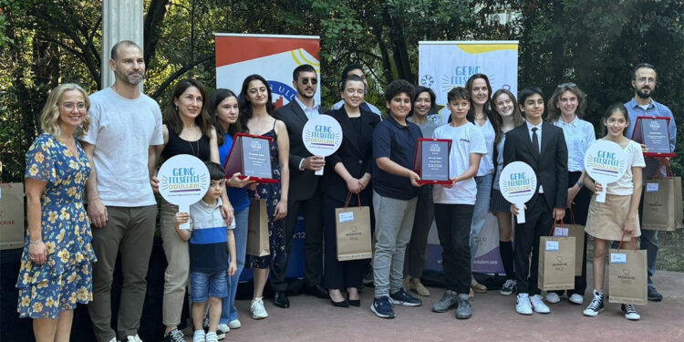 'Genç Felsefeci Ödülleri 2024' yarışması sonuçlandı