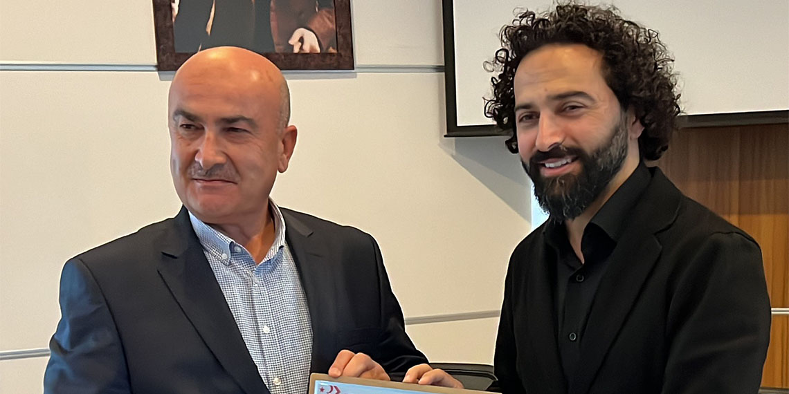 Sivas Uluslararası Film Festivali'ne katılmak ve çeşitli ziyaretlerde bulunmak için Sivas'a gelen Filistinli yönetmen Nawras Abu Saleh, İsrail'in Filistin'deki baskı ve saldırıları DHA'ya anlattı.