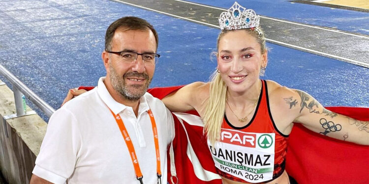 Tuğba Danışmaz Avrupa ikincisi oldu