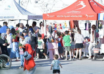 Beylikdüzü'nde Çevre Şenliği ve Kahve Festivali düzenlendi
