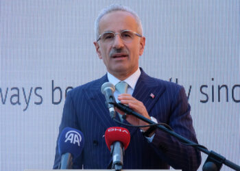 Slovenya'nın Filistin devletini resmen tanıyarak destek vermesi takdire şayan