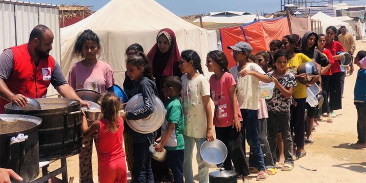 Gazze'deki aşevinin kapasitesi artırıldı