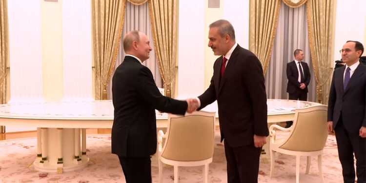 Hakan Fidan'ın Rusya temasları dünya basınında