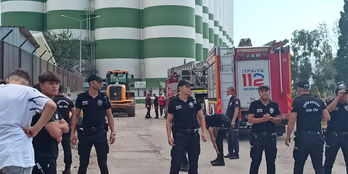 2 kişinin öldüğü, 10 kişinin de yaralandığı TMO silolarındaki patlamadaki ihmalleri tanıklar anlattı.