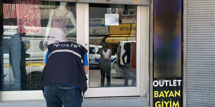 Kadın giyim mağazasına silahlı saldırı