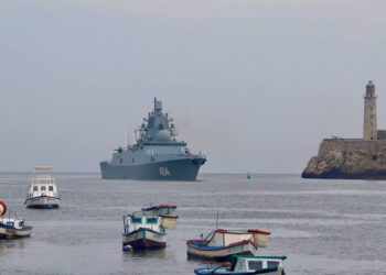 Rus donanmasının Kuzey Filosu'ndan 4 gemi Küba’ya ulaştı