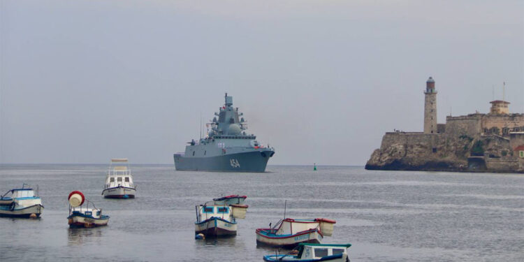 Rus donanmasının Kuzey Filosu'ndan 4 gemi Küba’ya ulaştı