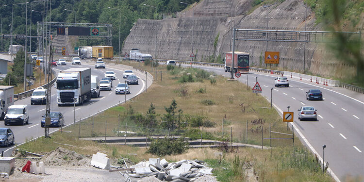 Bolu geçişinde Kurban Bayramı tatili yoğunluğu