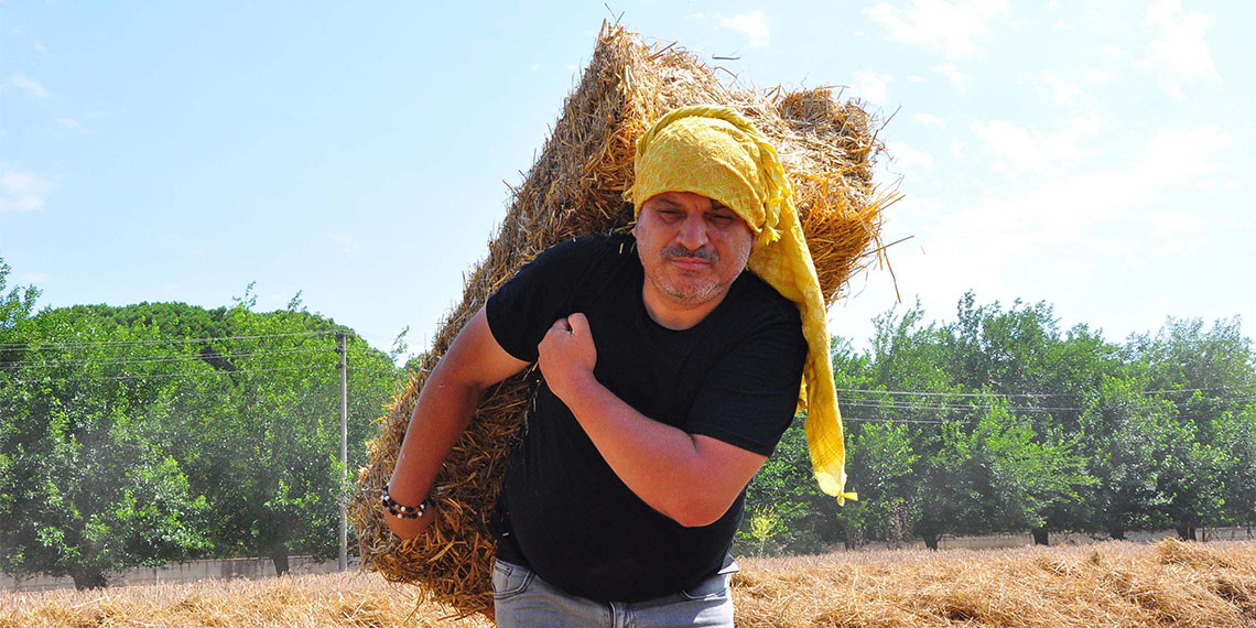 Görev süresi dolan müdür, öğretmen ve hizmetliler için zeytin fidanı dikti