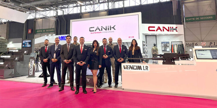 CANiK, EUROSATORY'de ilgi gördü
