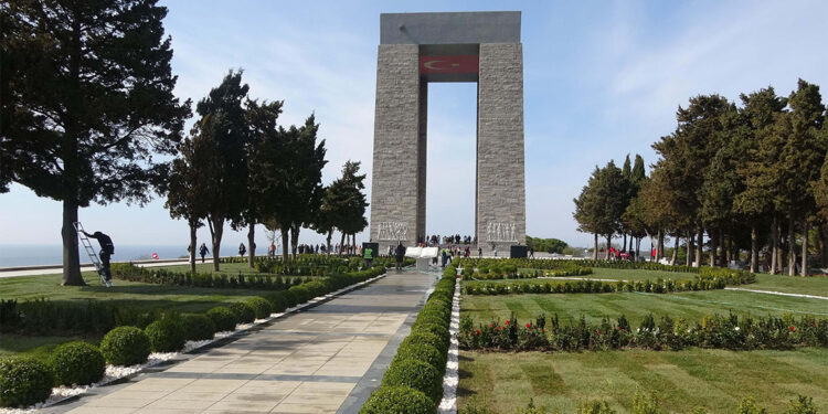 Gelibolu Yarımadası tekrar ziyarete açıldı