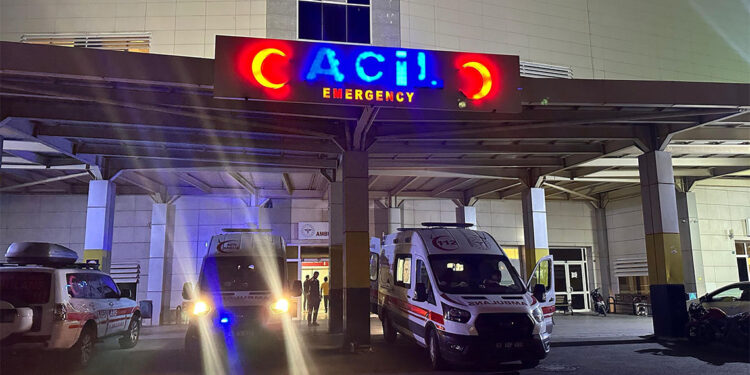 Şanlıurfa'da husumetli aileler arasında kavga; 1 ölü 6 yaralı