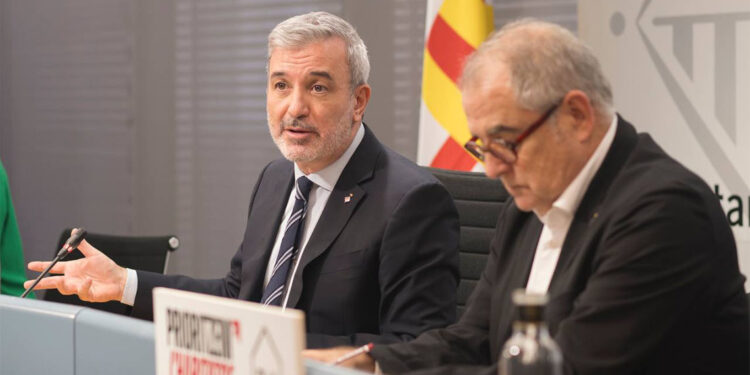 Barselona'da konut krizini çözmek için turistlere ev kiralanması yasaklanacak