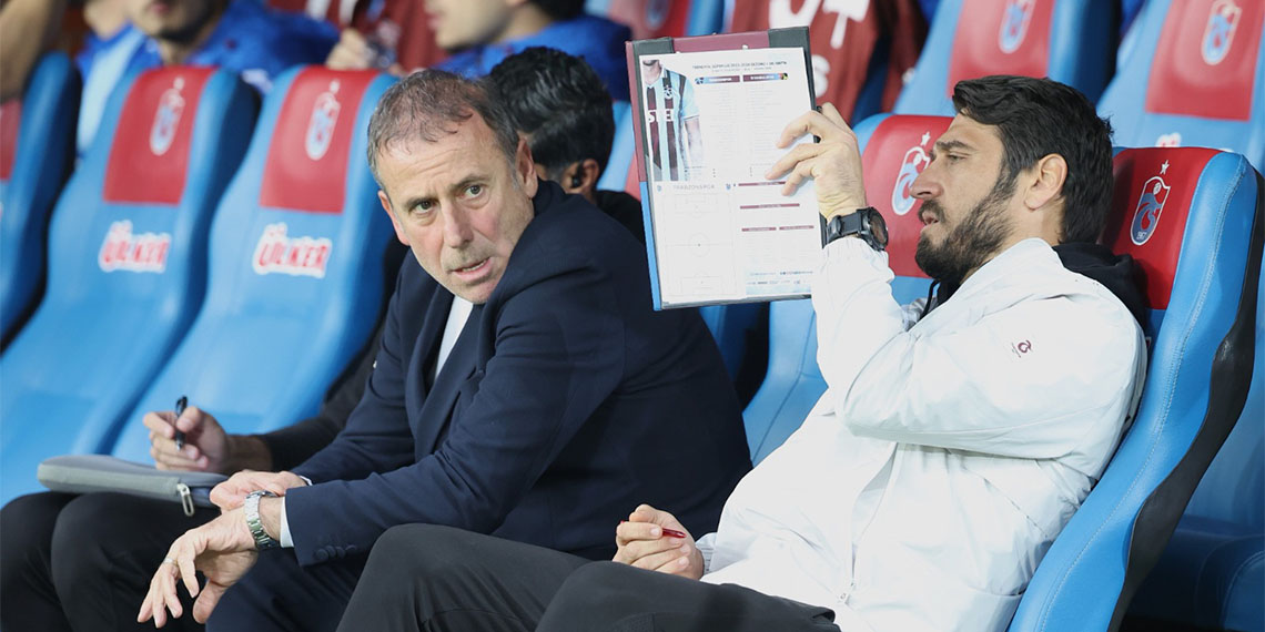 Trabzonspor Teknik Direktörü Abdullah Avcı’nın ekibinde yer alan yardımcı antrenör Egemen Korkmaz görevinden ayrıldığını açıkladı.