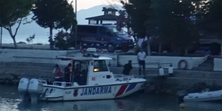 İznik Gölü'nde devrilen jet skiden suya düşen Kübra boğuldu