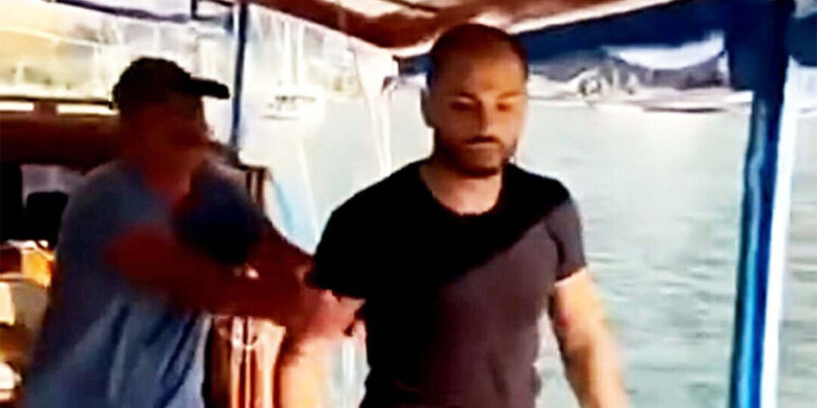 Moda tasarımcısı Tolga Çam'a darp iddiası