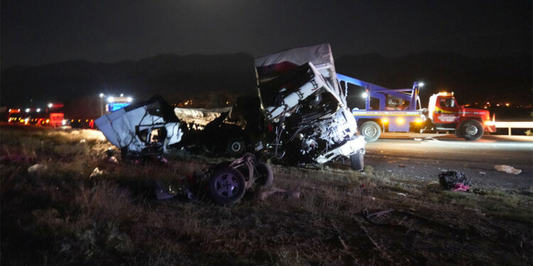 Niğde'de zincirleme kaza; aynı aileden 3 kişi öldü, 2'si ağır 4 yaralı