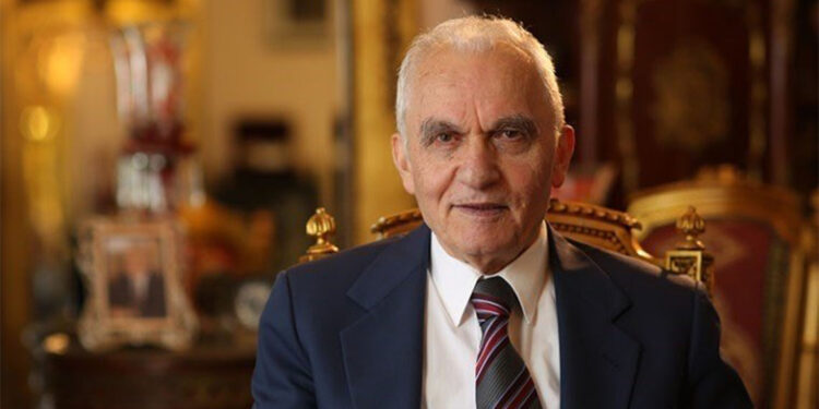 Dışişleri Eski Bakanı Yaşar Yakış hayatını kaybetti