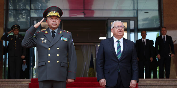 Yaşar Güler Özbekistan'da temaslarına devam ediyor