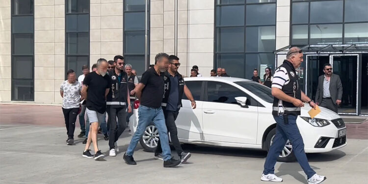 10 milyar liralık devre mülk vurgunu operasyonunda 10 gözaltı