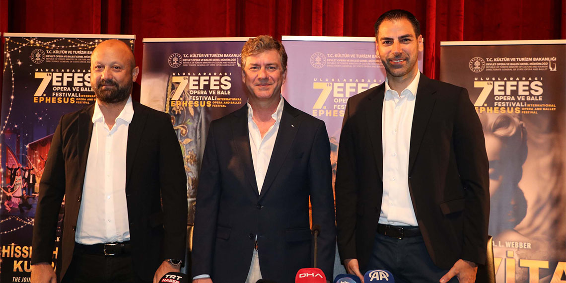 Devlet Opera ve Balesi Genel Müdürlüğü tarafından düzenlenen 7'nci Uluslararası Efes Opera ve Bale Festivali'nin tanıtım toplantısı düzenlendi.