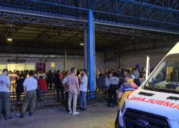 Tuzla'da husumetlisinin iş yerine kurşun yağdırdı