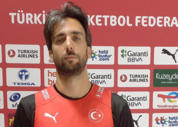 Ergin Ataman gibi bir antrenörün olması herkese güven veriyor