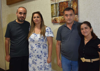 Çapraz organ nakli kardeşlik bağı kurdular