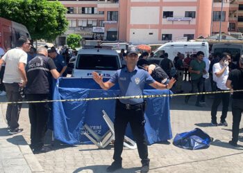 Öğretmen eşini öldüren uzman çavuş yakalandı