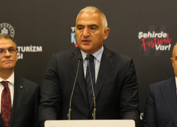 Turizmin liderlik yarışında değişmez bir aktör konumundayız